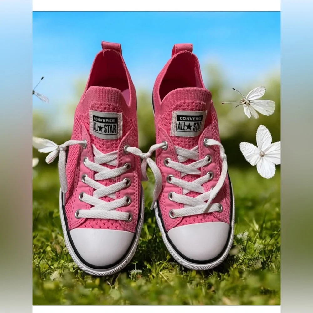GIRLS CONVERSE ALL STAR SNEAKERS - Picture 3 of 11